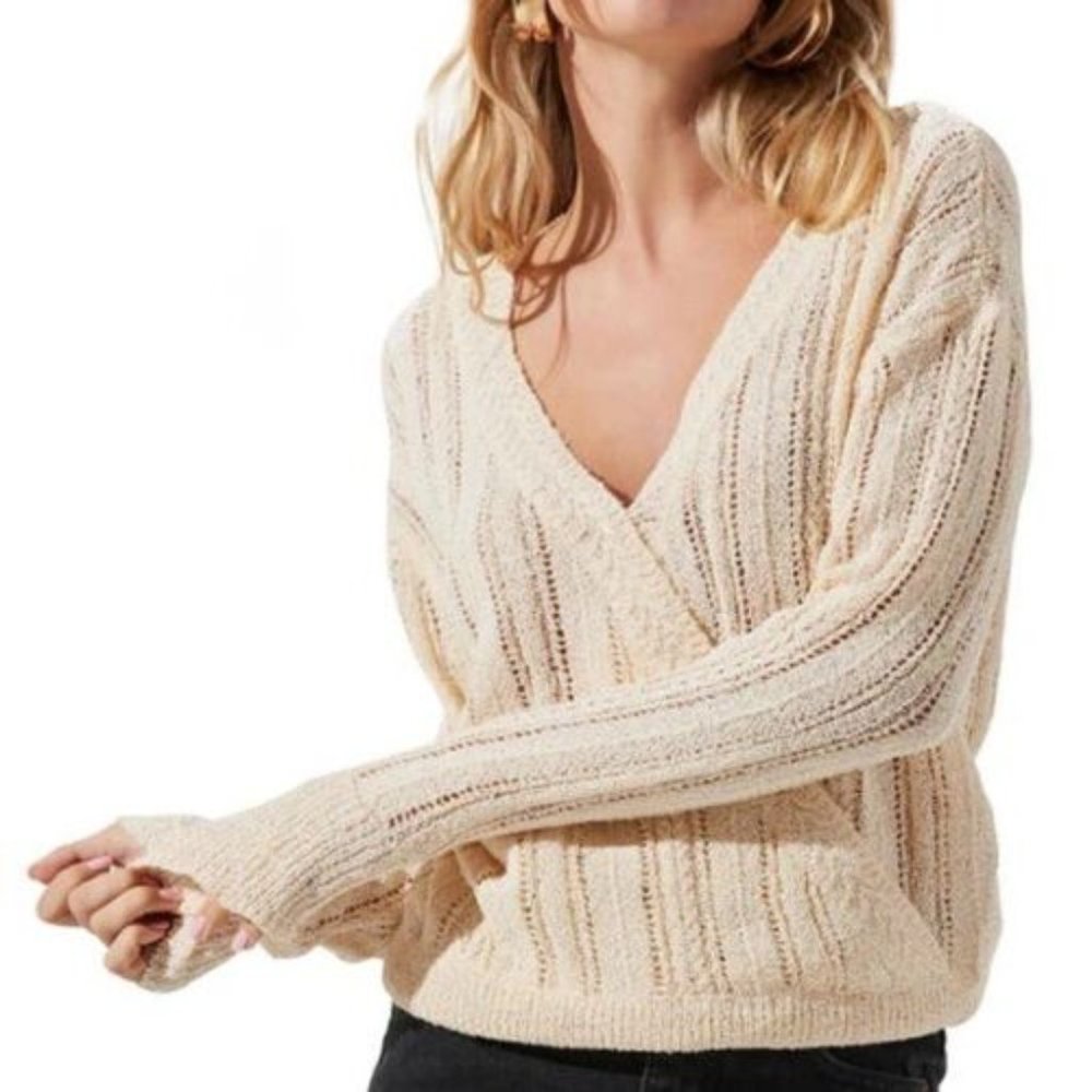 ASTR the Label Wrap Front Pointelle Sweater in Cream NWT Small